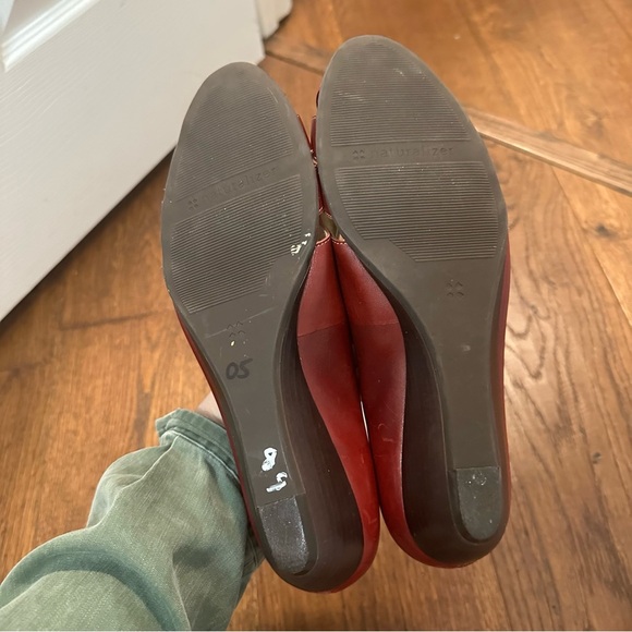 Naturalizer Red Leather Strappy Wedge Pump EUC 9.5 M - Picture 6 of 6